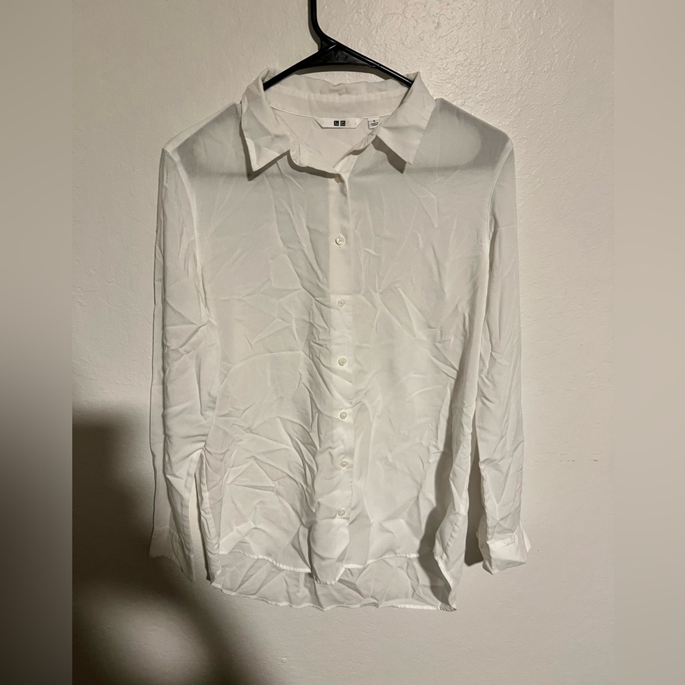 Uniqlo Button Down Shirt Size S